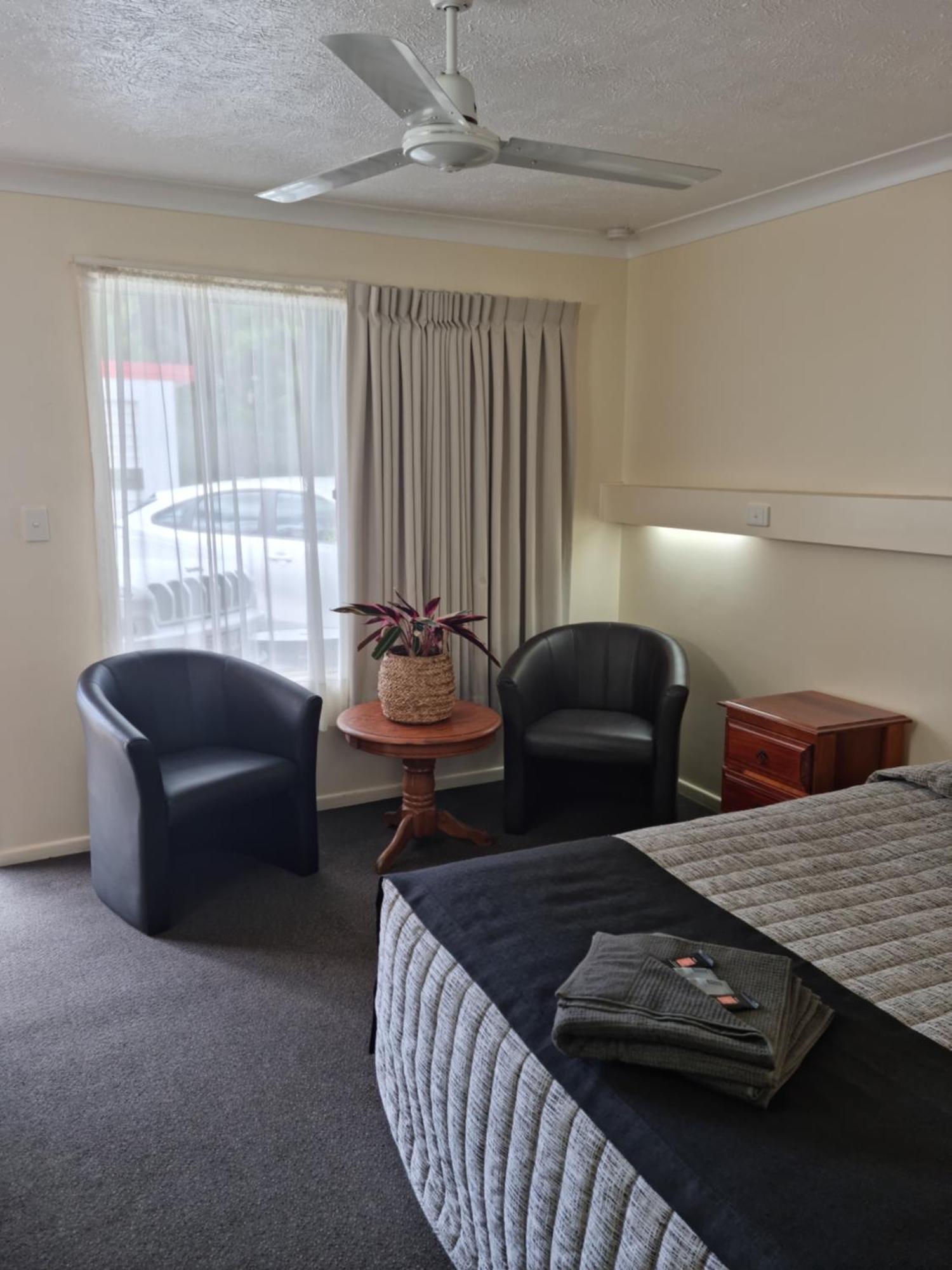 توومبا Whiteoaks Motel & Lodges المظهر الخارجي الصورة